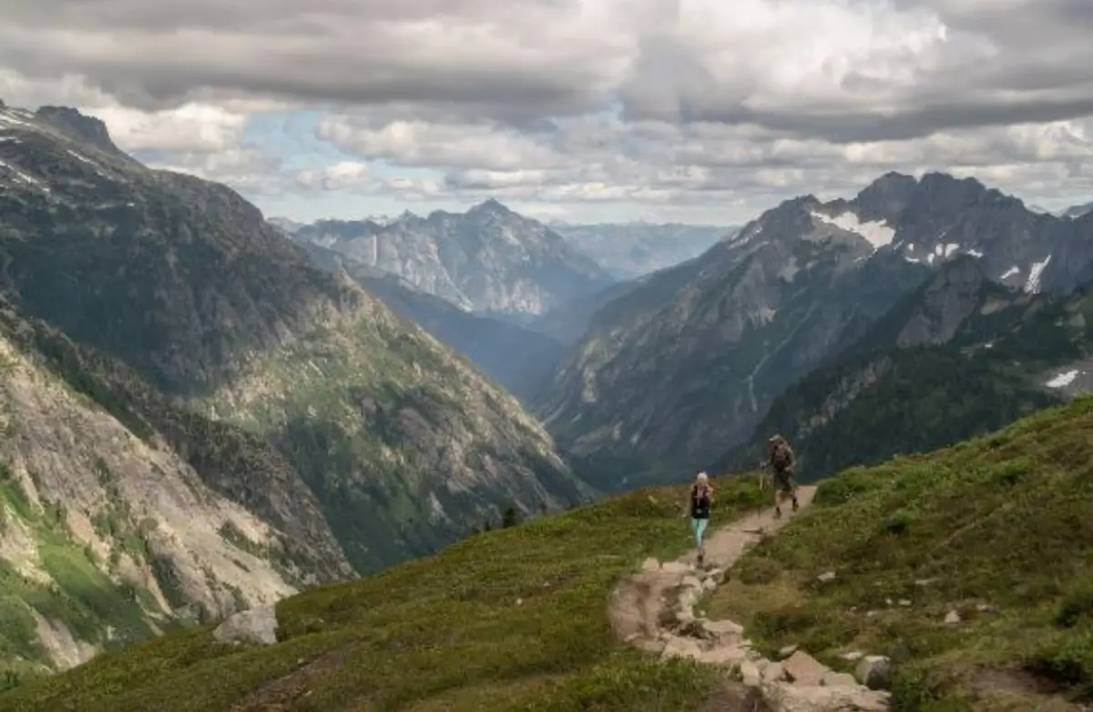 Hiking in the Cascade Mountains