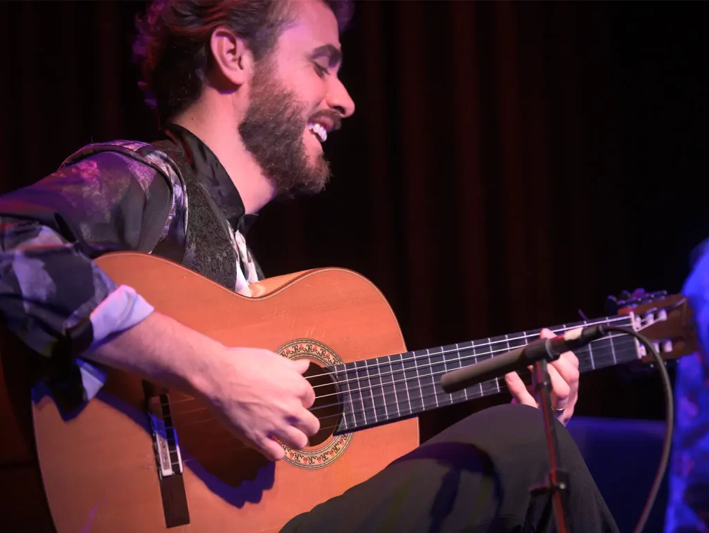 Local Guitarist at the Lincoln Theatre